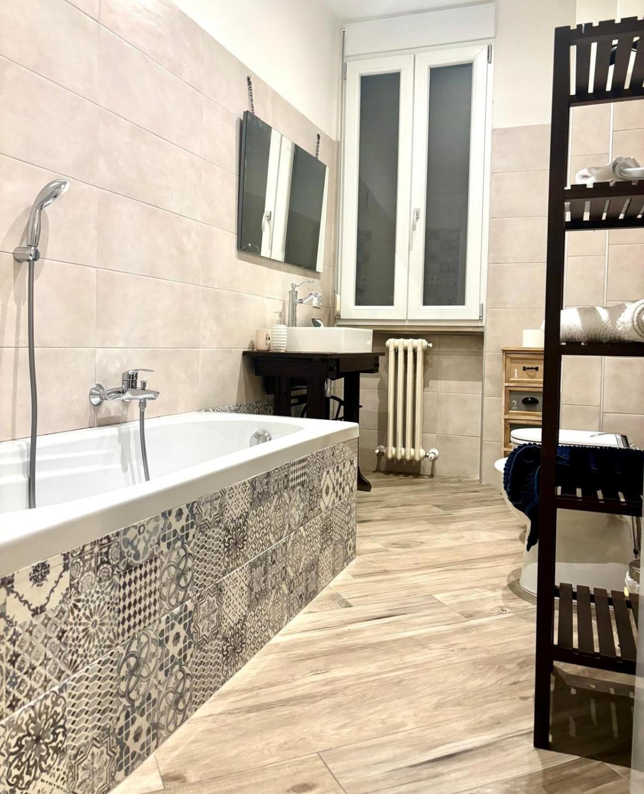 Lu.Lu Suite And Rooms Piacenza Buitenkant foto