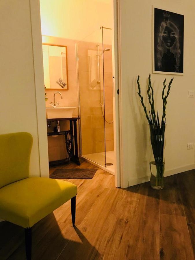 Lu.Lu Suite And Rooms Piacenza Buitenkant foto